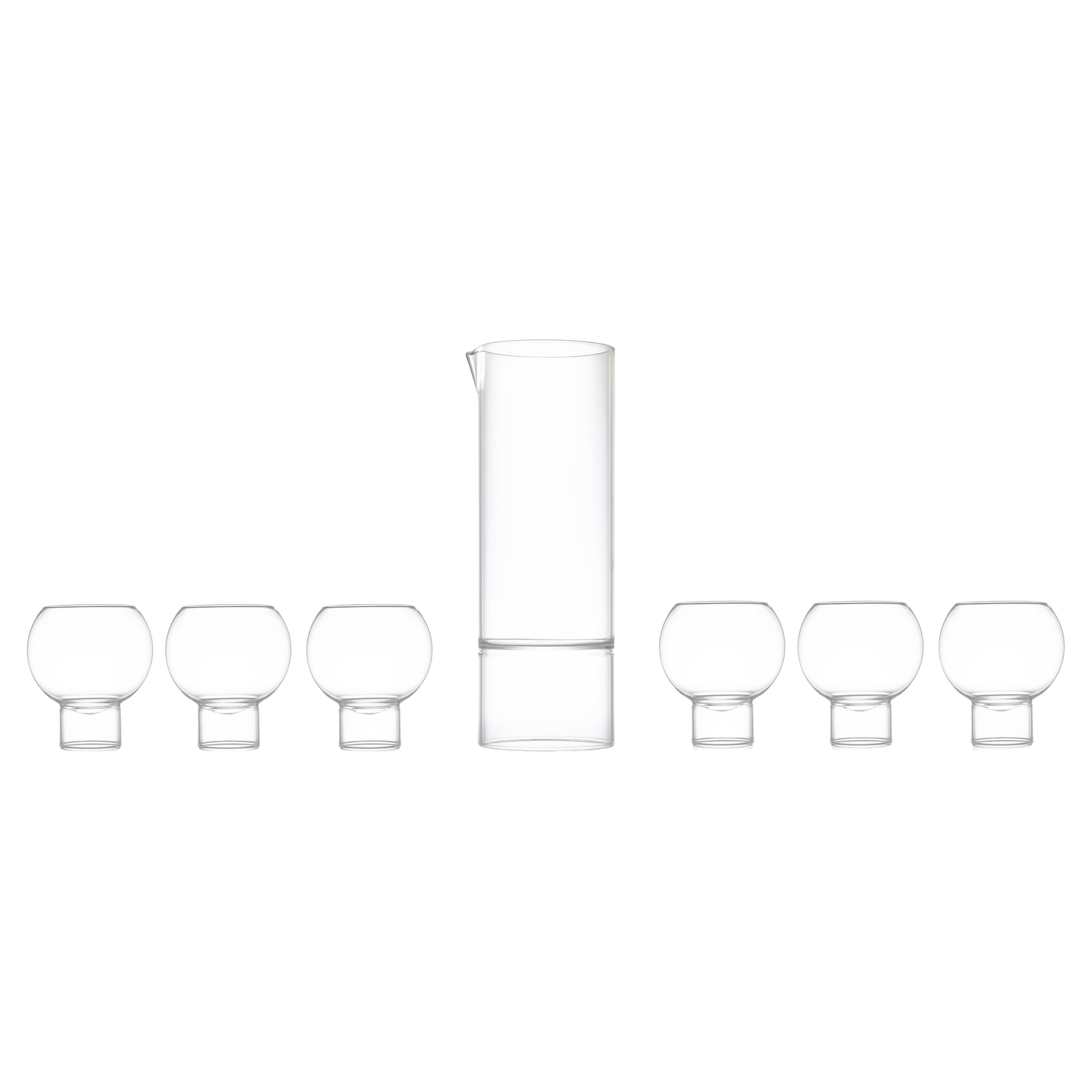 fferrone Contemporary Czech Glass Revolution Carafe with Six Small Tulip Glasses For Sale