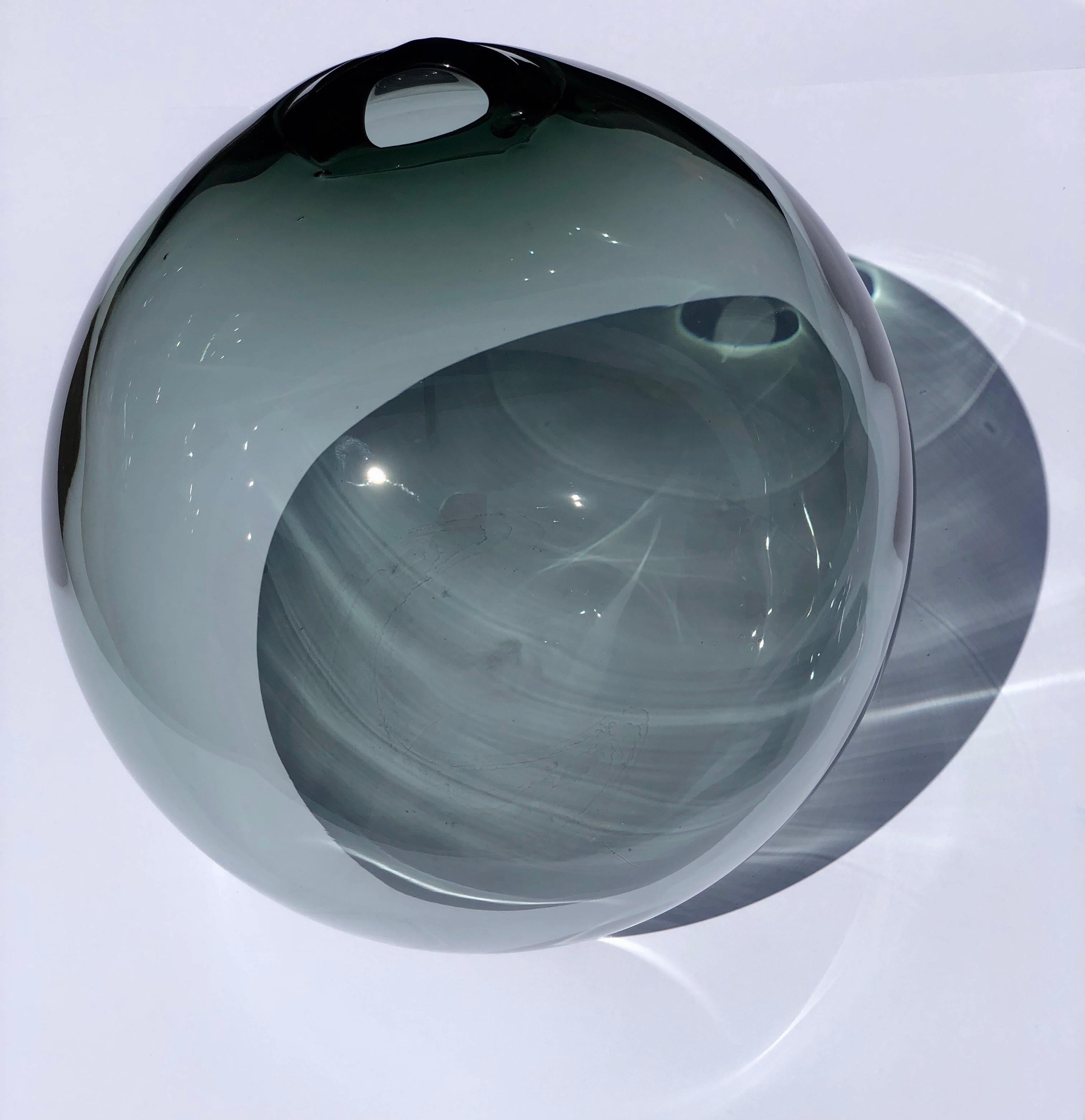 Contemporary Czech Studio Glass Vase in Smoky Grey Color In Good Condition For Sale In Vienna, Austria