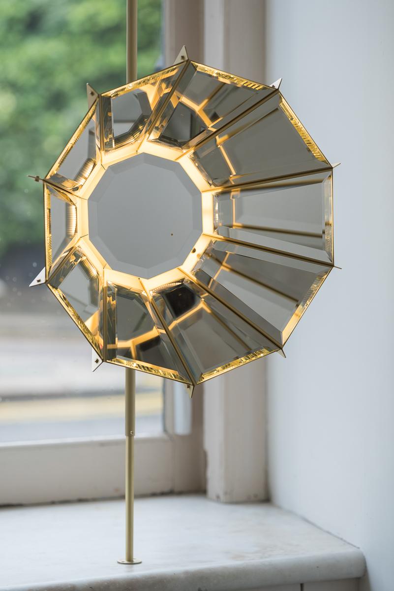 Contemporary Daffodils hanging sculptural brass light or lamp In New Condition For Sale In Agrate Brianza (MB), Lombardy