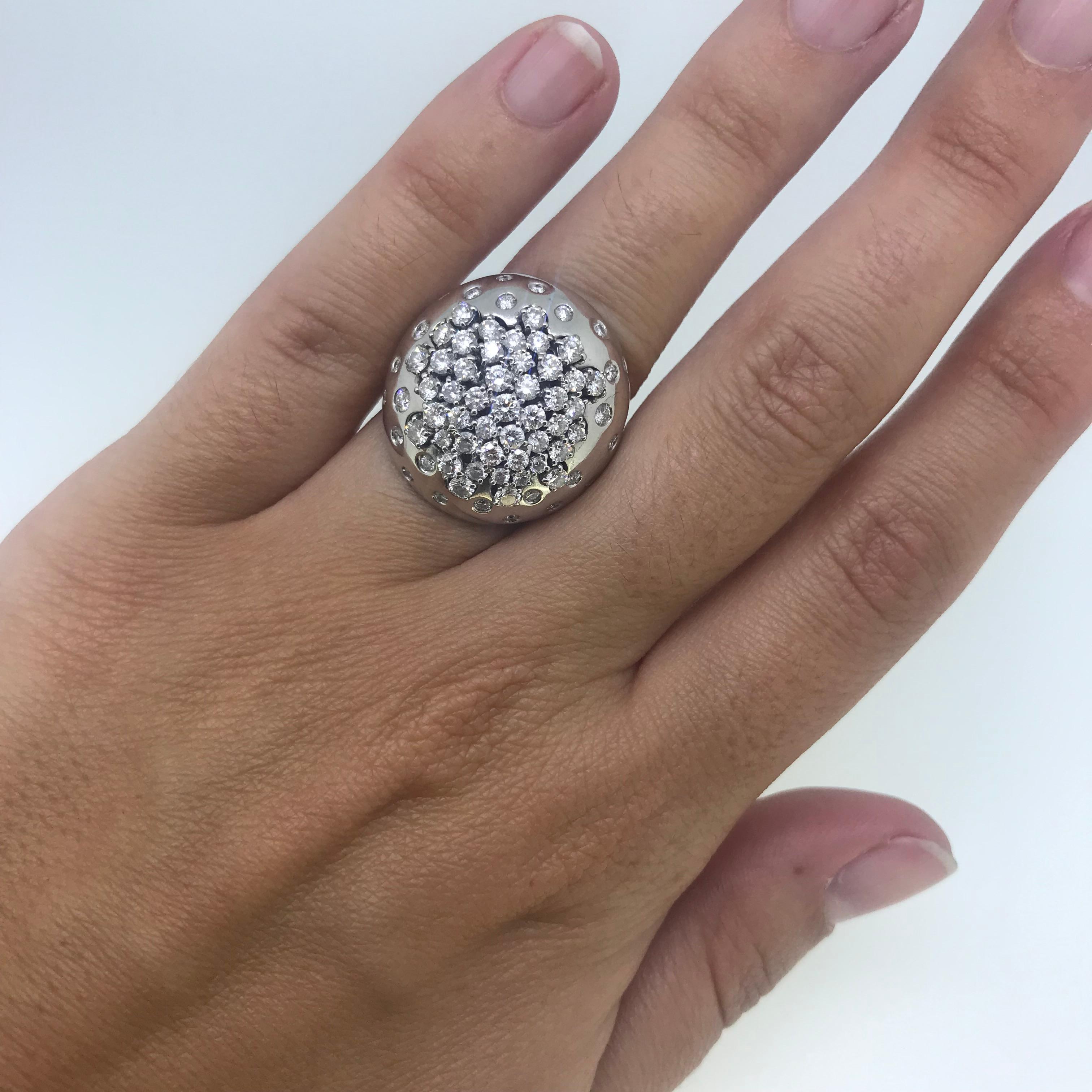 Contemporary Damiani Paradise Collection Paved White Gold Diamond Dome Ring In Good Condition For Sale In London, GB