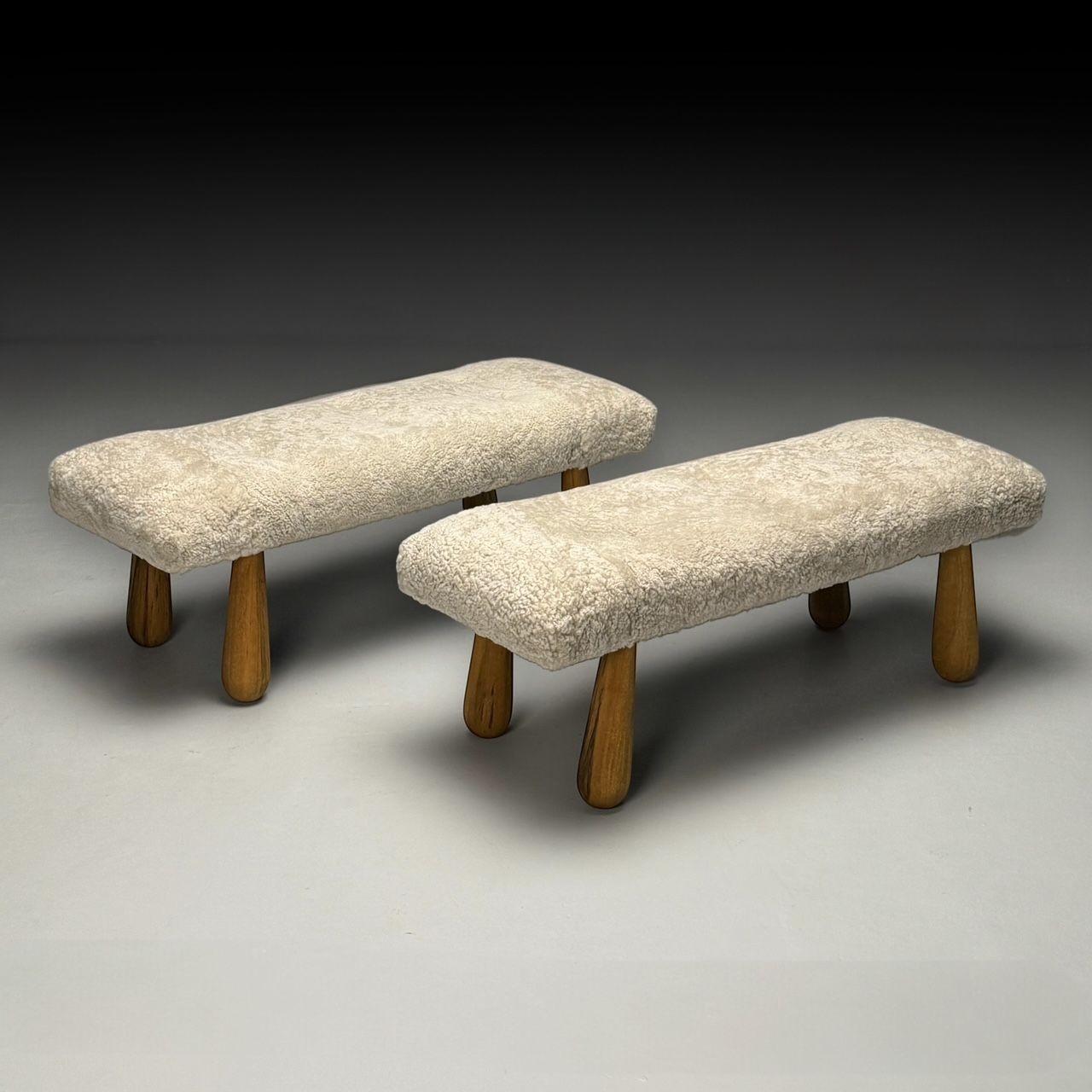Contemporary, Dänischer Mid-Century Modern Stil, Kleine Bänke, Shearling, Ahorn im Angebot 3