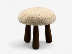 Contemporáneo, Moderno Danés, Taburete de piel de oveja, Piel de oveja beige, Arce, S. XXI