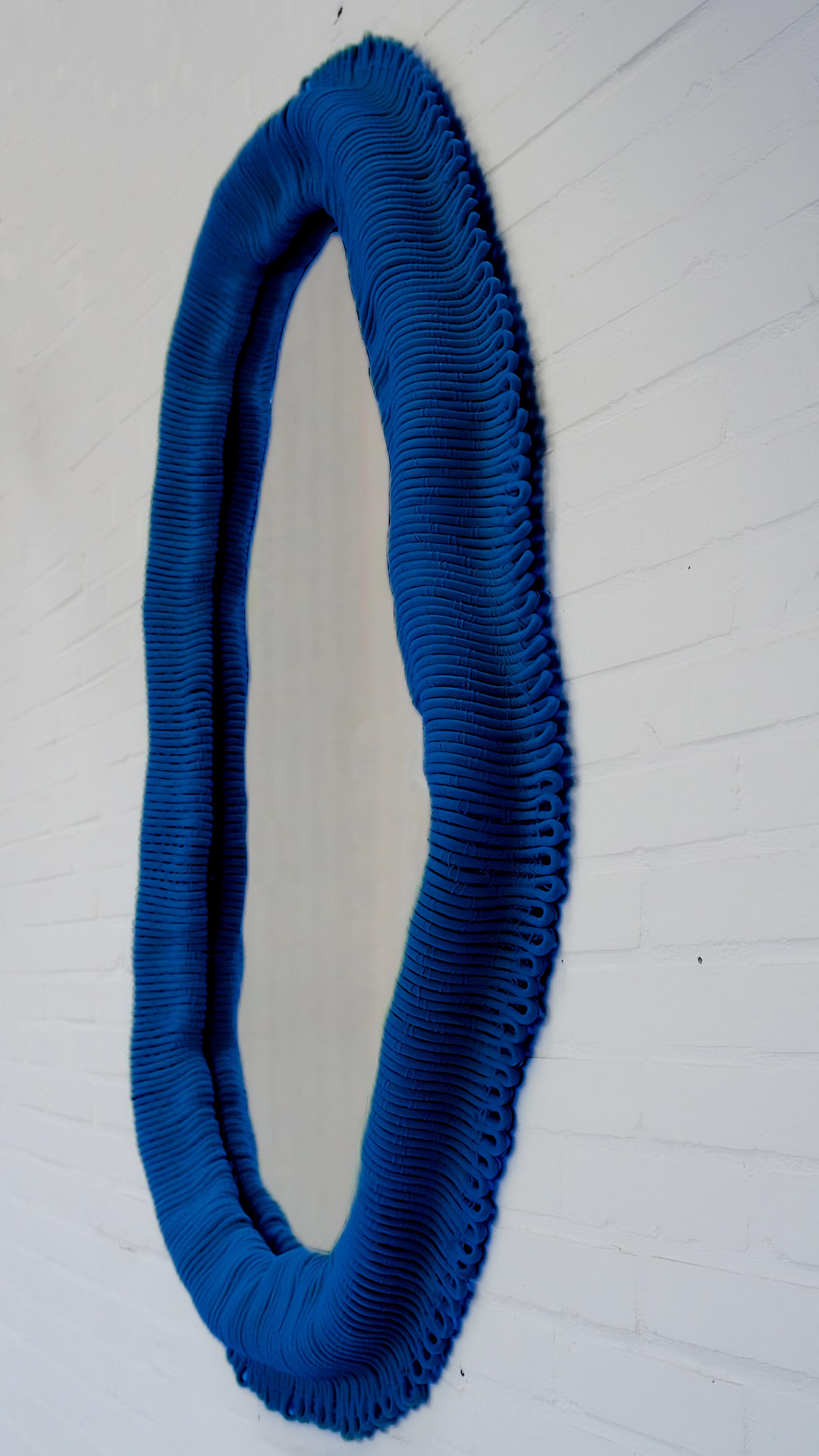 Knitted and woven textile made from com- bining high quality polypropelyne rope and parachute chord that is sculpted with epoxy to form a strong composite structure. Finished with a nylon fibre coating.

The Reef Series combines an innovative