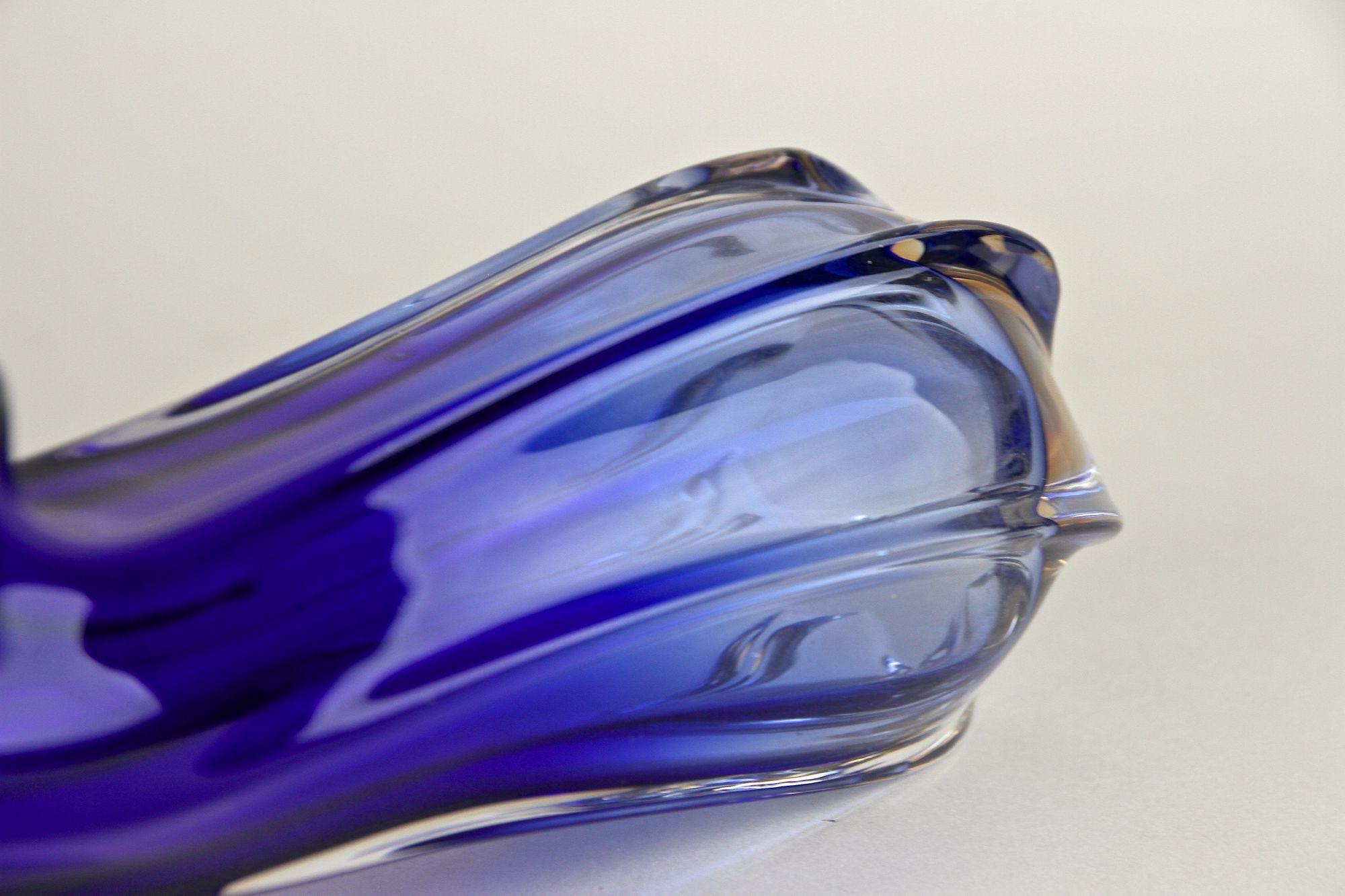 Contemporary Dark Blue Murano Glass Vase, Italy circa 1970 For Sale 12