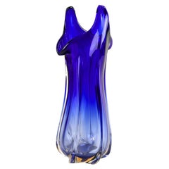 Vase contemporain en verre de Murano bleu foncé, Italie vers 1970