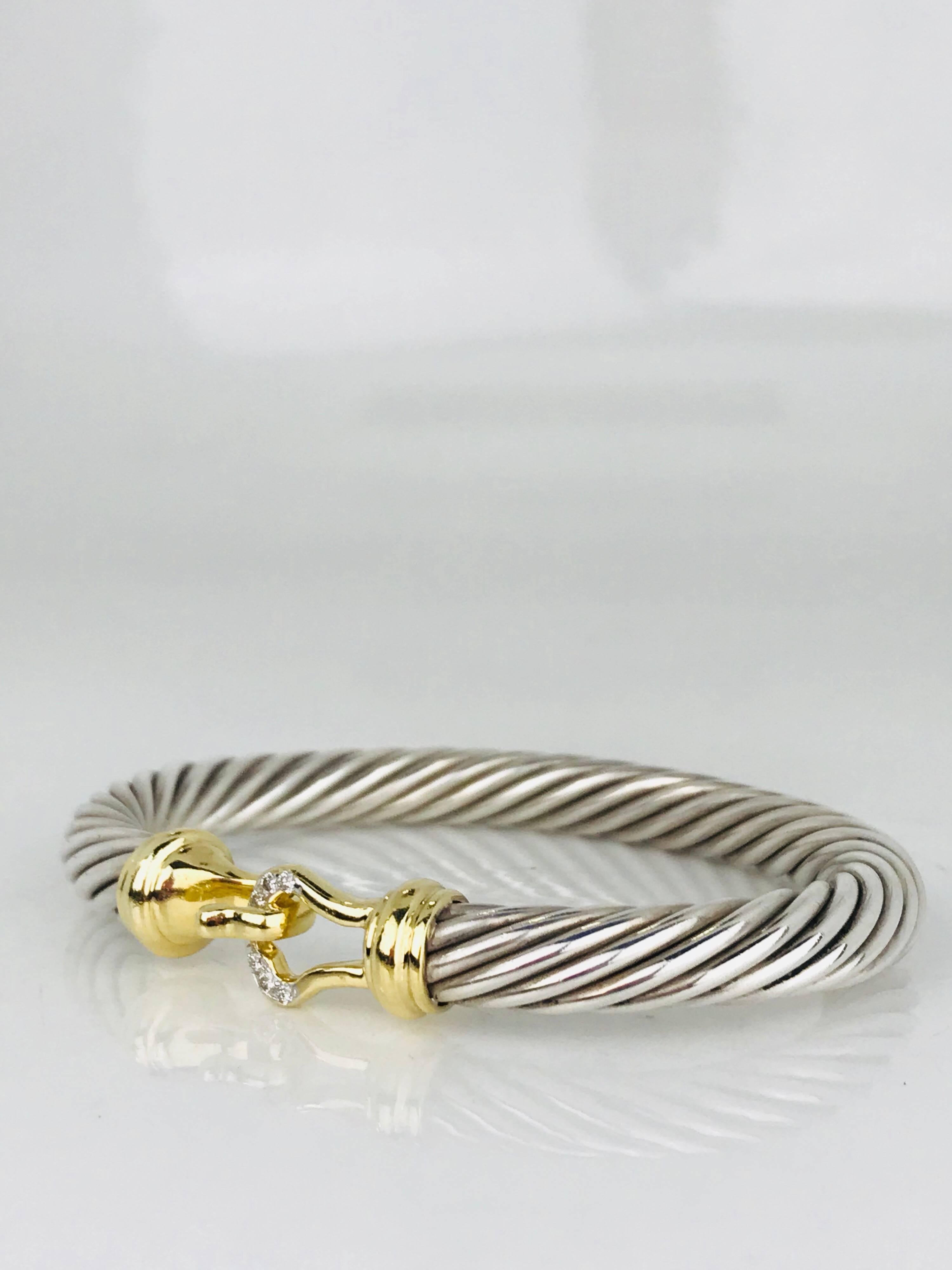 Contemporary David Yurman, 18 Karat Gold Sterling Cable Diamond Clasp Bracelet For Sale 2