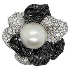 Contemporary De Grisogono Black and White Diamonds and Pearl Flower Brooch