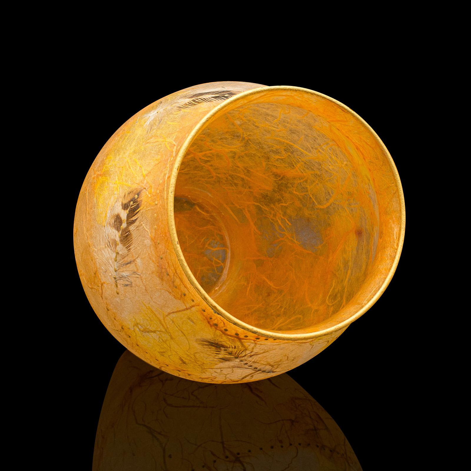 XXIe siècle et contemporain Vase à fleurs décoratif contemporain, anglais, verre d'art, urne à balustre, présentoir en vente