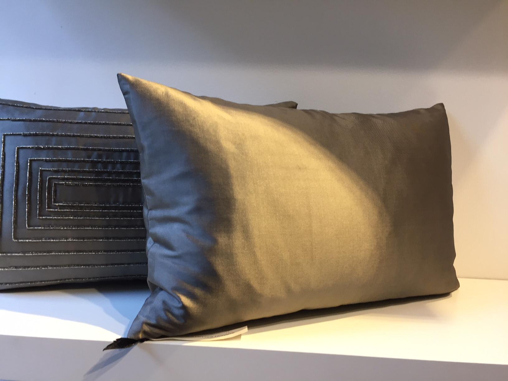 Contemporary Design Hand Embroidered Cushions in Silk Color Peppercorn Brown In Good Condition For Sale In Hamburg, DE