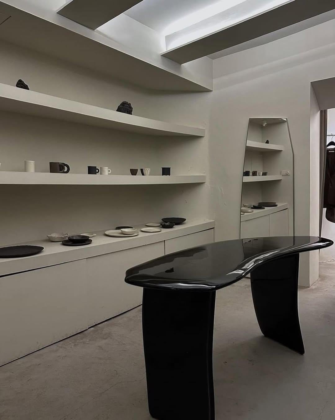Banco de madera de fresno negro lacado de diseño contemporáneo by kar en venta 6