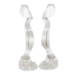 Design contemporaneo Due candelabri scultorei in argento di Nan Nan Liu