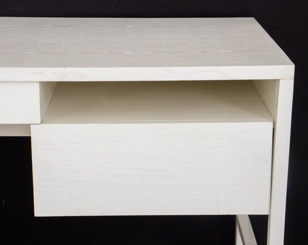 20th Century Contemporary Design White Desk with 3 Drawers