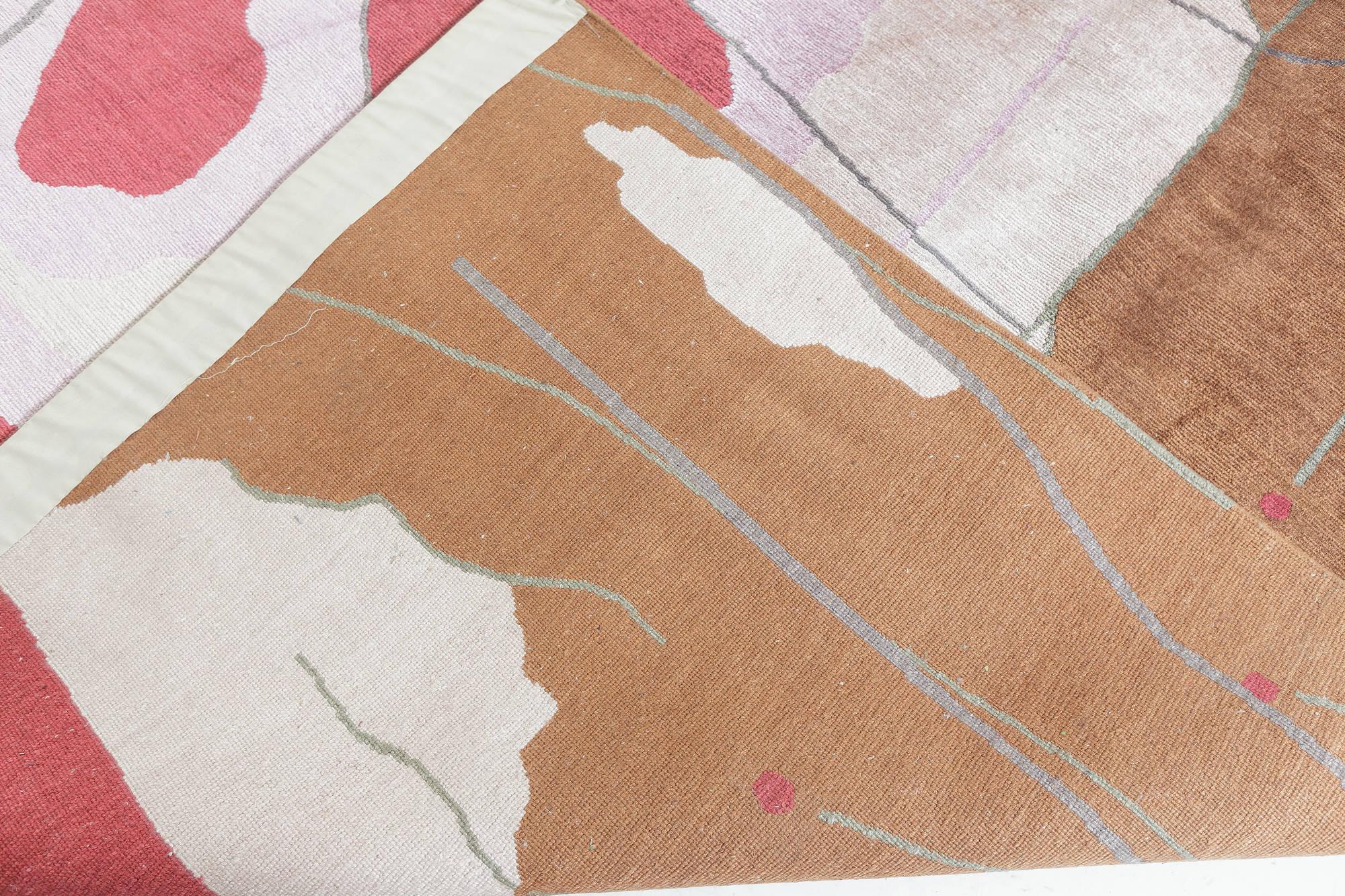 XXIe siècle et contemporain Tapis contemporain Dhalia en soie fait à la main par Doris Leslie Blau en vente