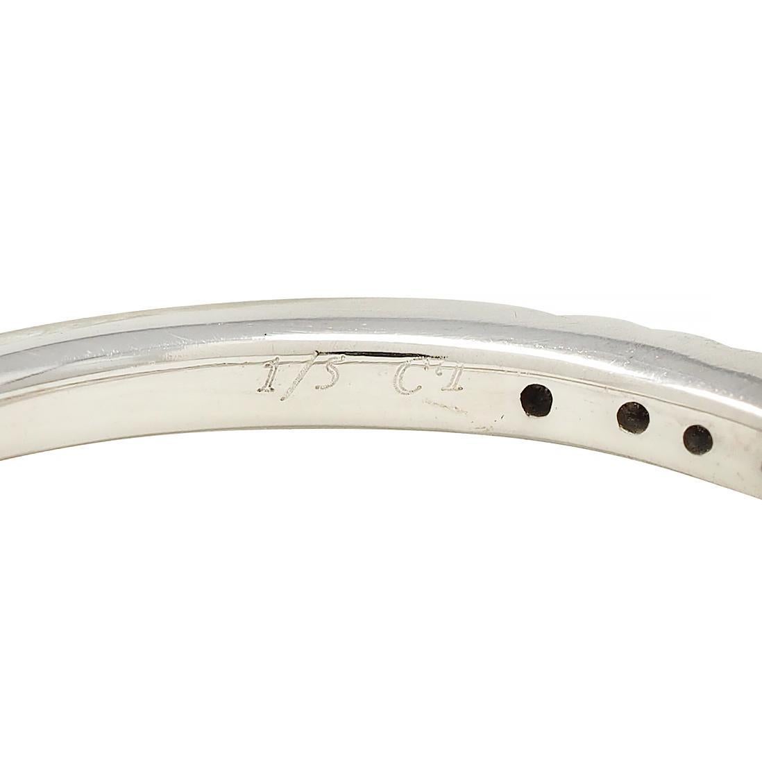 Contemporary Diamond 14 Karat Weißgold Contour Ehering im Angebot 5