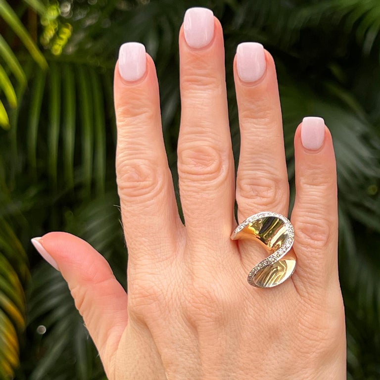 Contemporary Diamond 14 Karat Yellow Gold Curved Estate Cocktail Ring ...