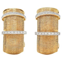 Contemporary Diamond 18 Karat Two-Tone Gold Woven Mesh J-Hoop Earrings
