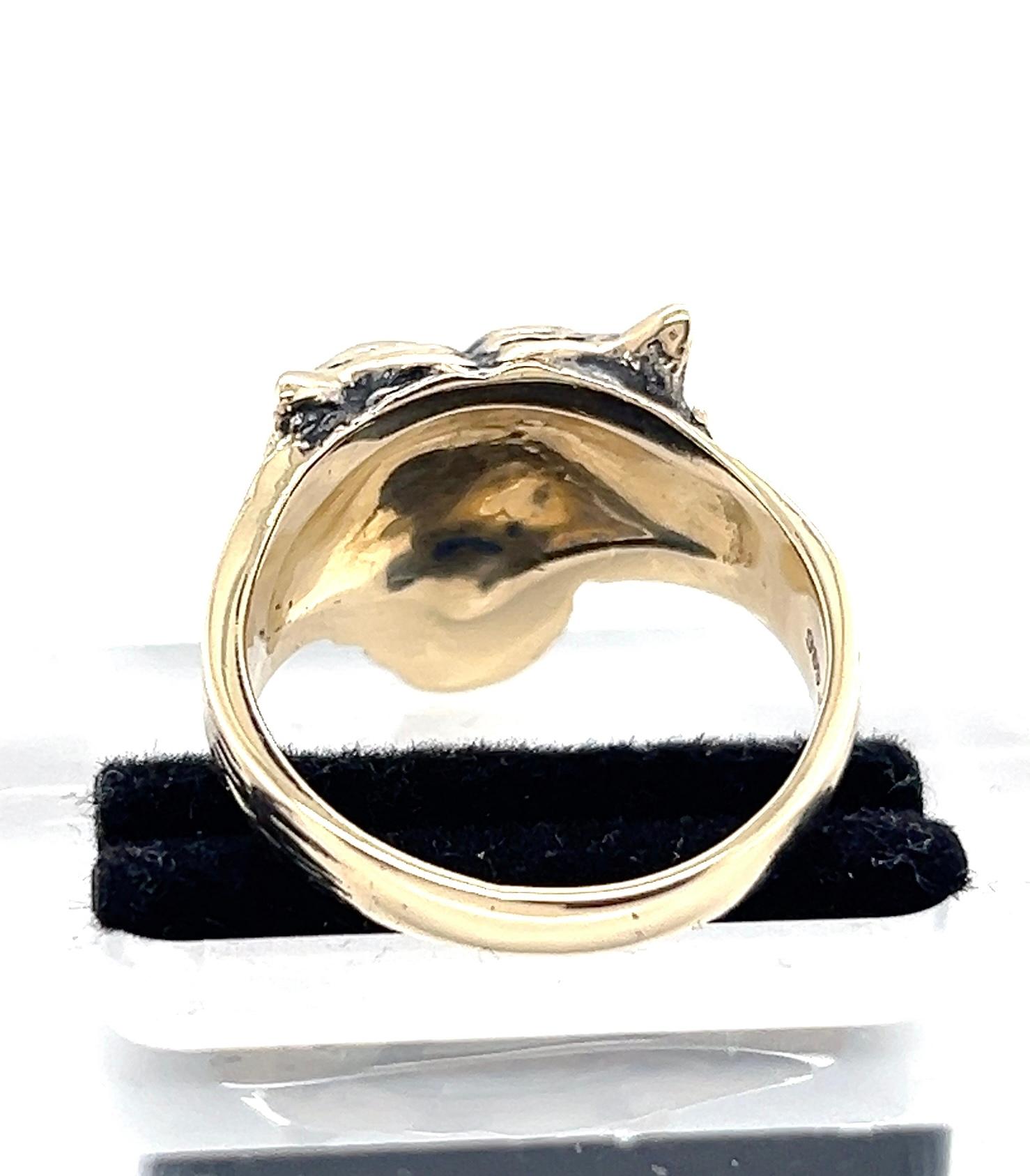 Anillo Contemporáneo con Diamantes y Cabeza de Tigre en Oro Amarillo de 14k en venta 4