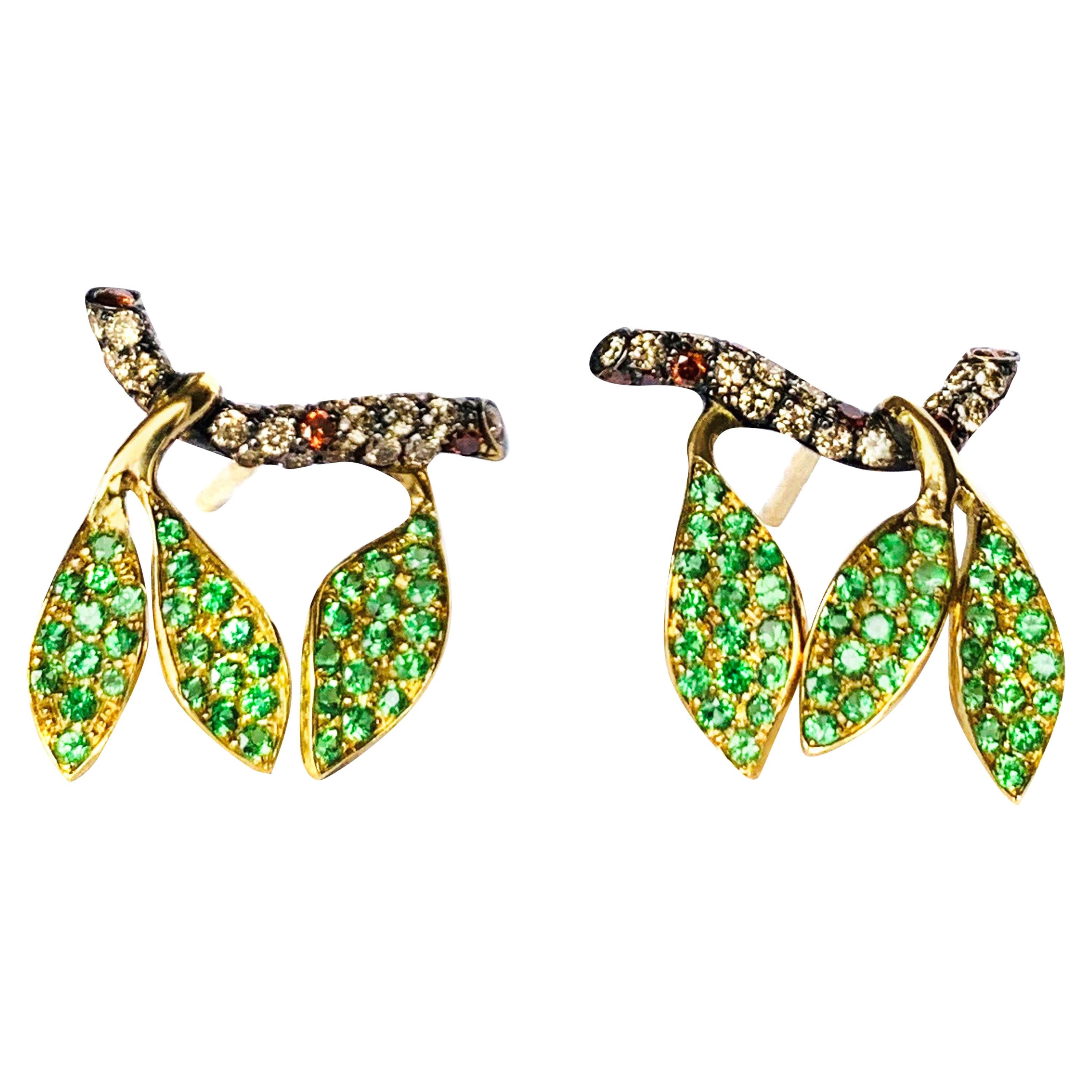 Contemporary Diamond and Tsavorite Stud Earrings in Yellow Gold