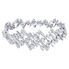 Contemporary Diamond Bracelet 12.34 Carats 324 Diamonds 18K White Gold