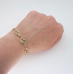 Contemporary Diamond Bracelet Crafted in Yellow Gold