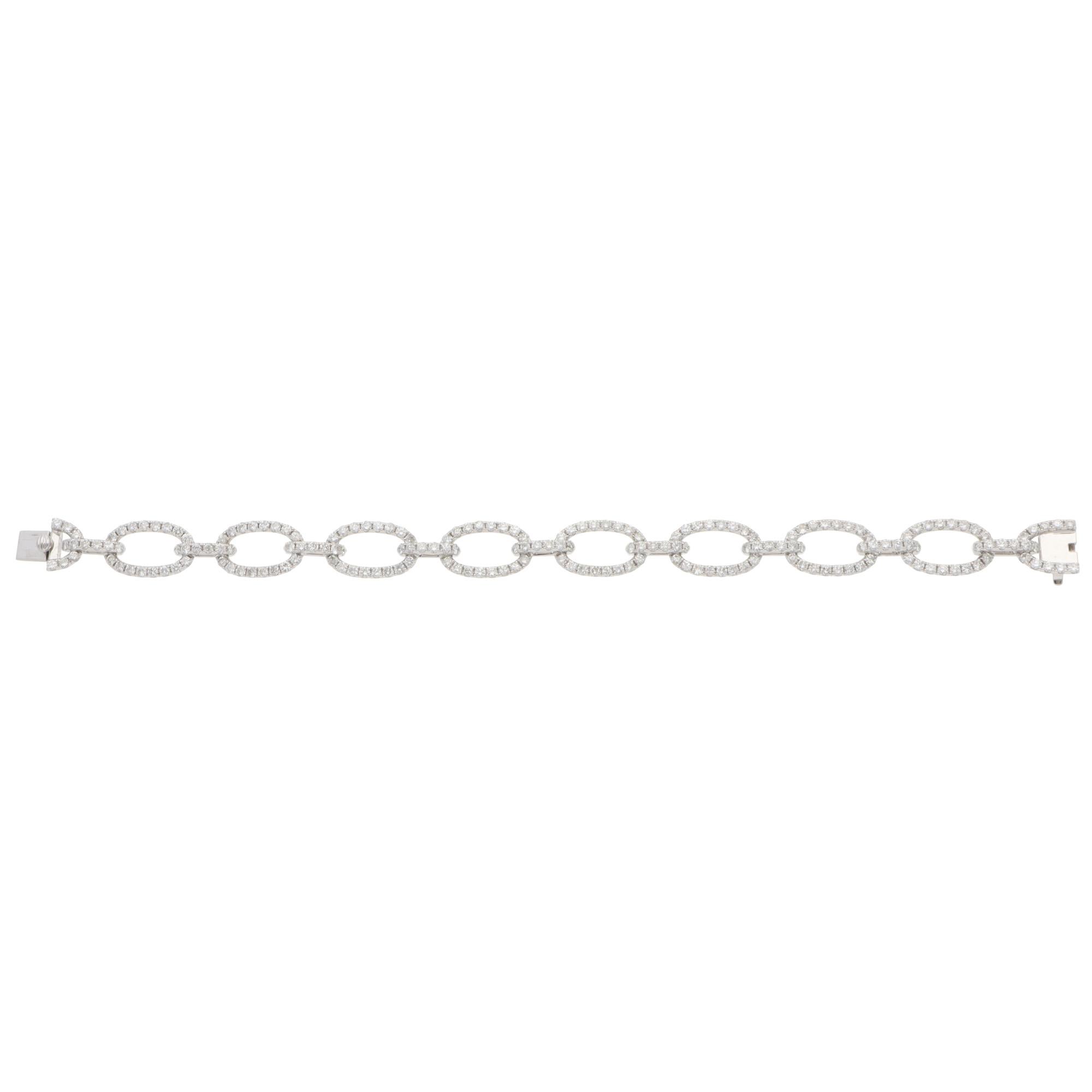 A beautiful contemporary diamond fancy link bracelet set in 18k white gold.

The bracelet is composed of a grand total of 198 round brilliant-cut diamonds in fancy oval link motifs. All stones are securely micro-claw set and perfectly matched in