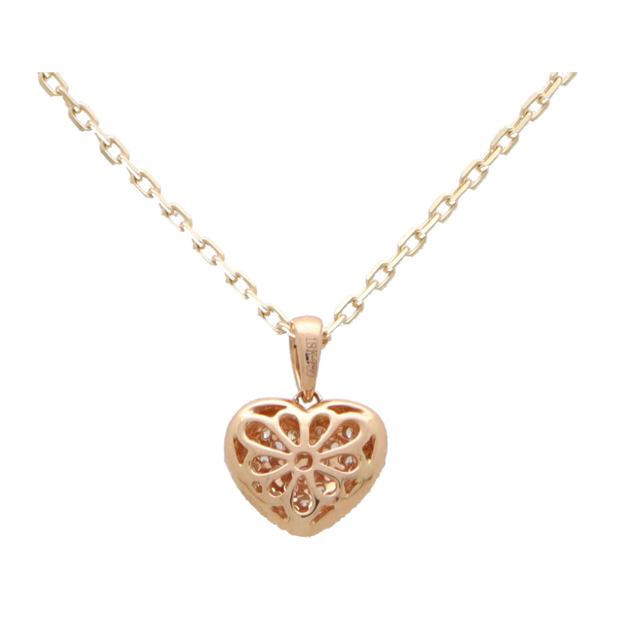 Contemporary Diamond Heart Pendant Charm in 18k Rose Gold In New Condition In London, GB