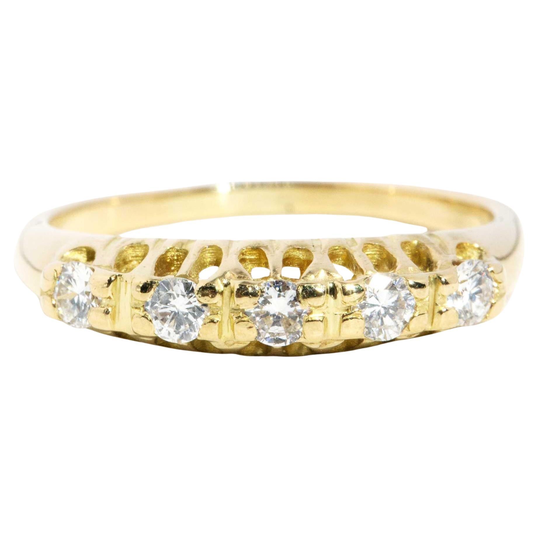 Contemporary Diamond London Bridge Ring 18 Carat Yellow Gold
