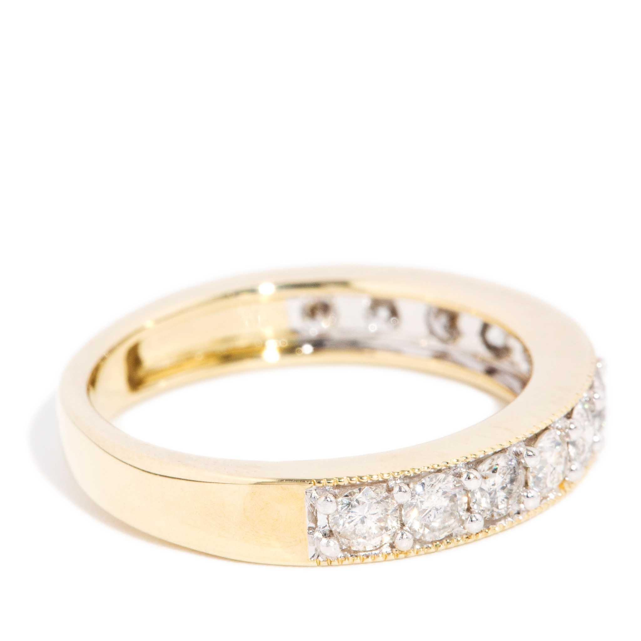 Zeitgenössischer Diamant-Dauerring mit Maserung 9 Karat Gelbgold im Angebot 1