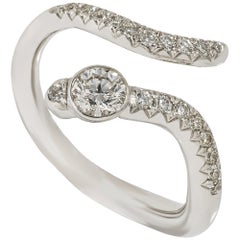 Rosior Contemporary Diamond Ring set in White Gold 