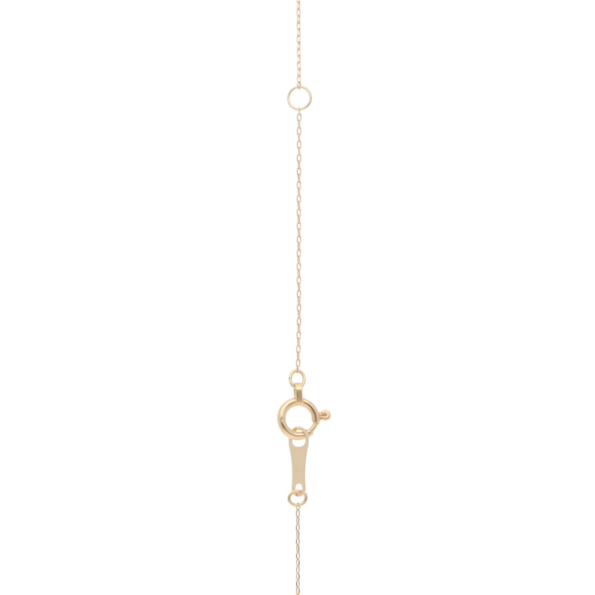 Taille brillant Collier pendentif bateau à voile en or jaune avec diamants contemporains en vente