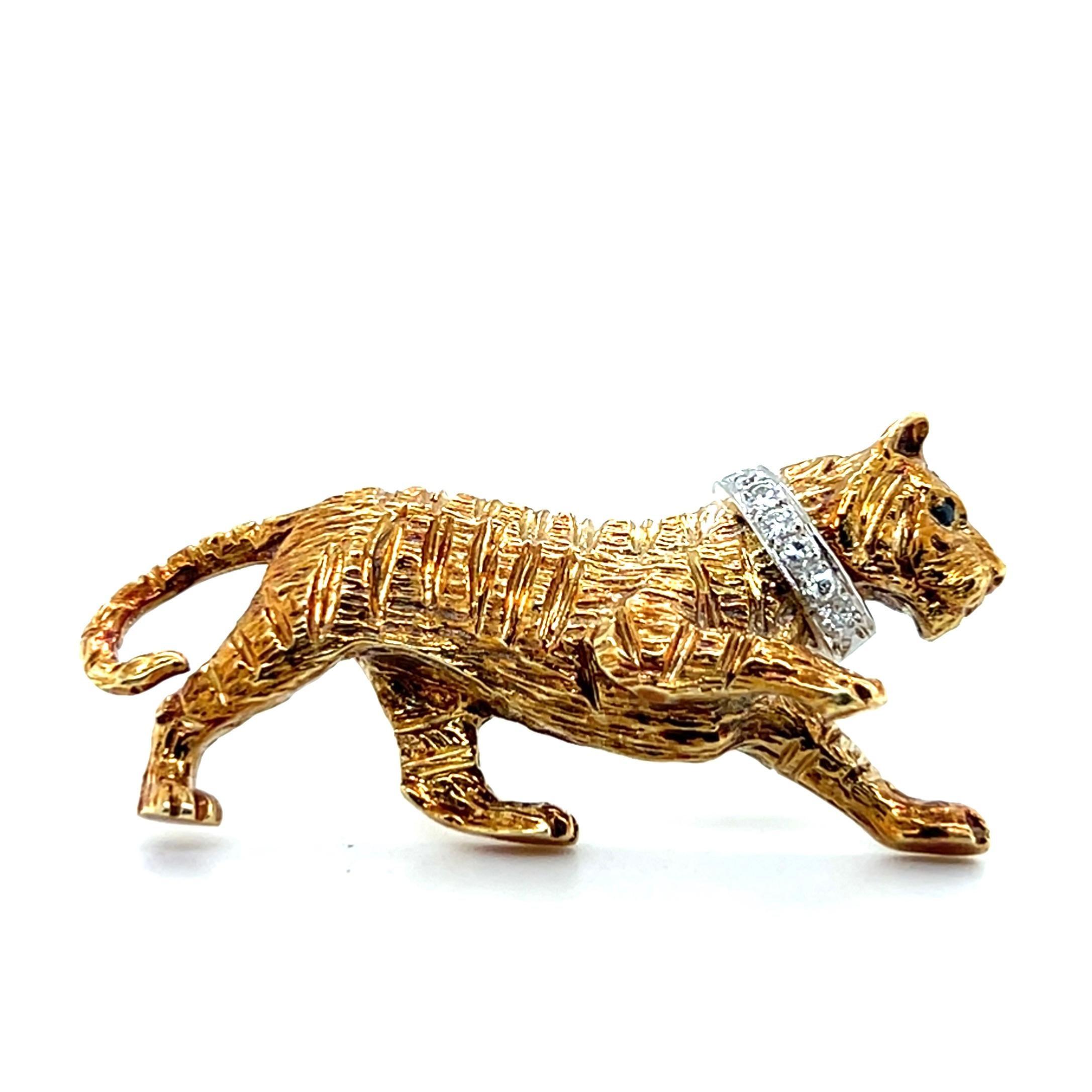 Spilla a tigre contemporanea con diamante e zaffiro in oro giallo e bianco 14 ct. In condizioni buone in vendita a Towson, MD