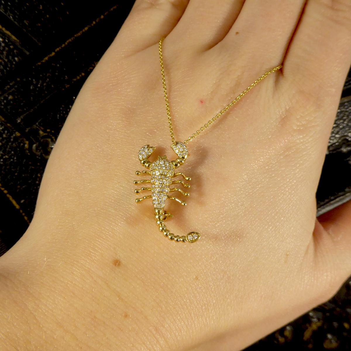 Round Cut Contemporary Diamond Set Scorpion Pendant Brooch in 18 Carat Yellow Gold For Sale