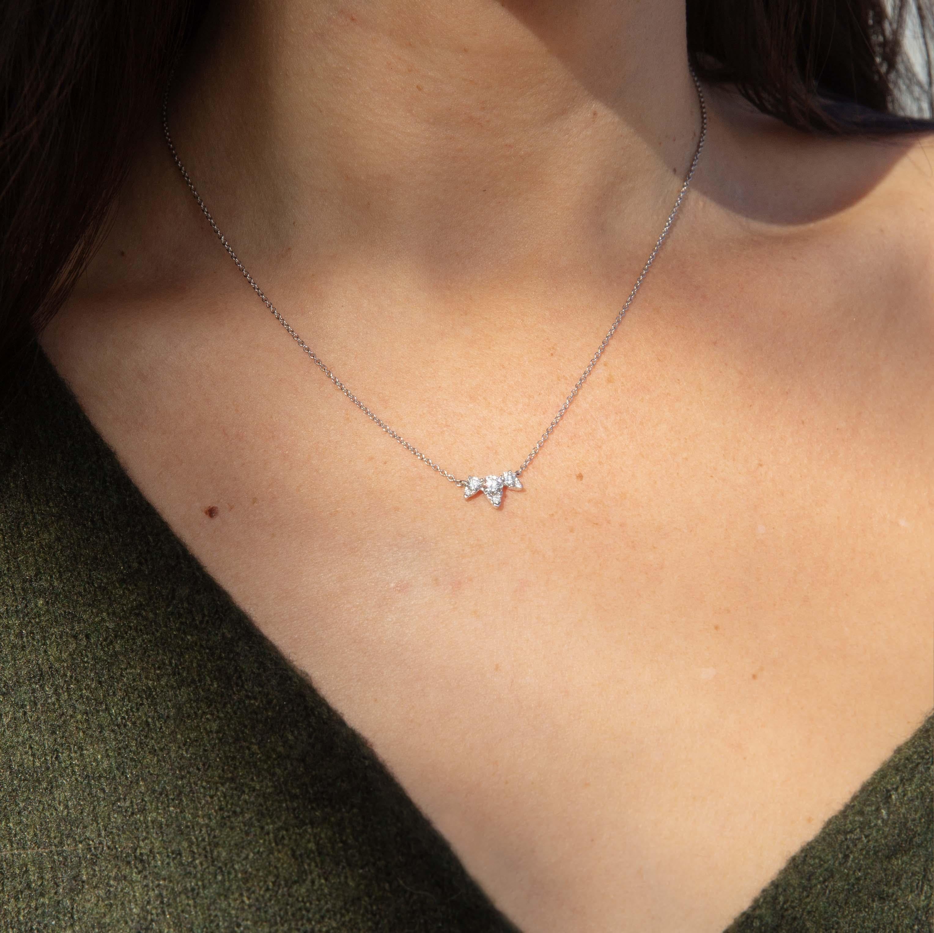 Collier diadème contemporain en or blanc 18 carats avec diamants Pour femmes en vente