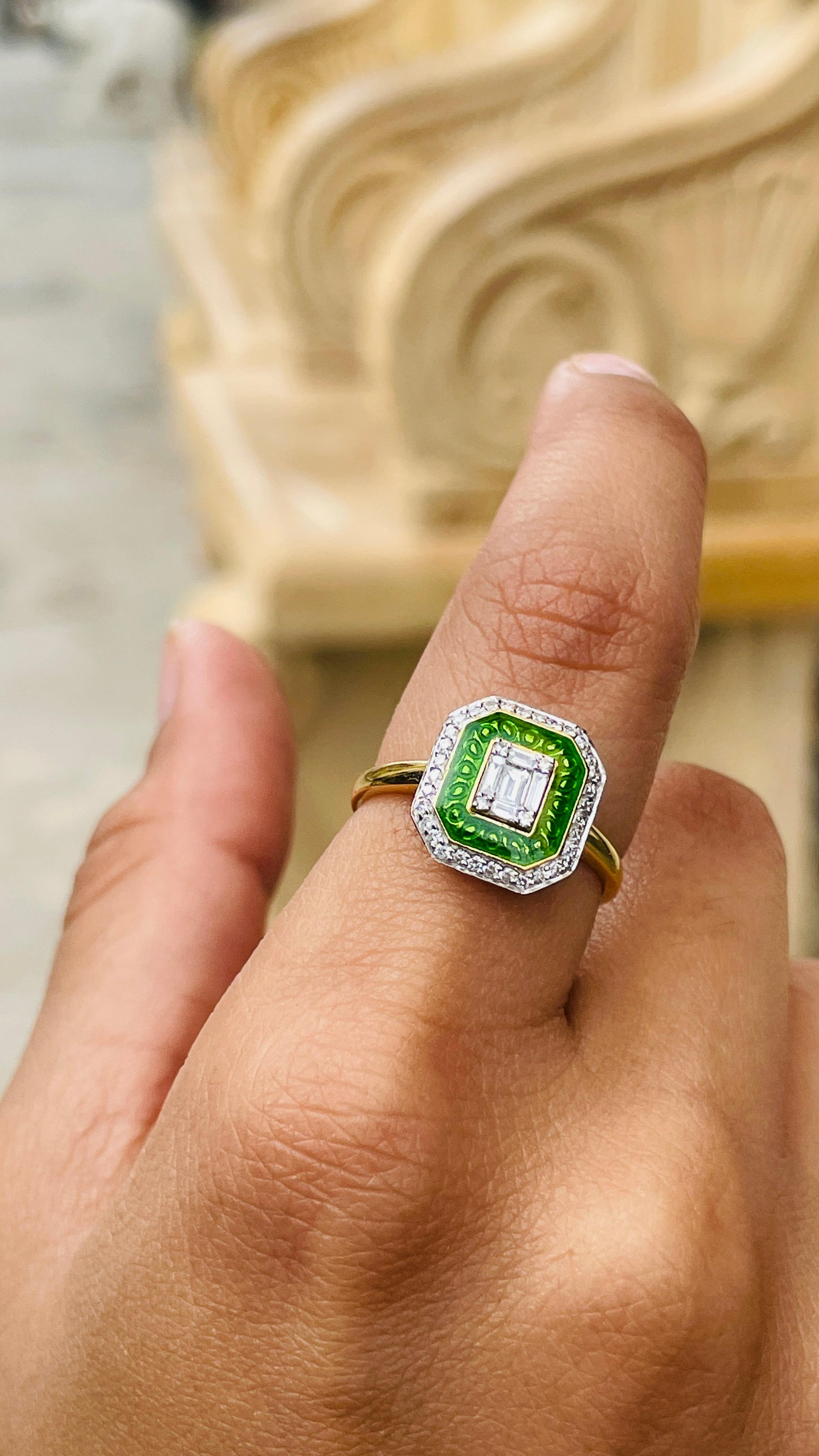 For Sale:  Contemporary Diamond Wedding Ring Gift for Her in 18k Solid Yellow Gold 3