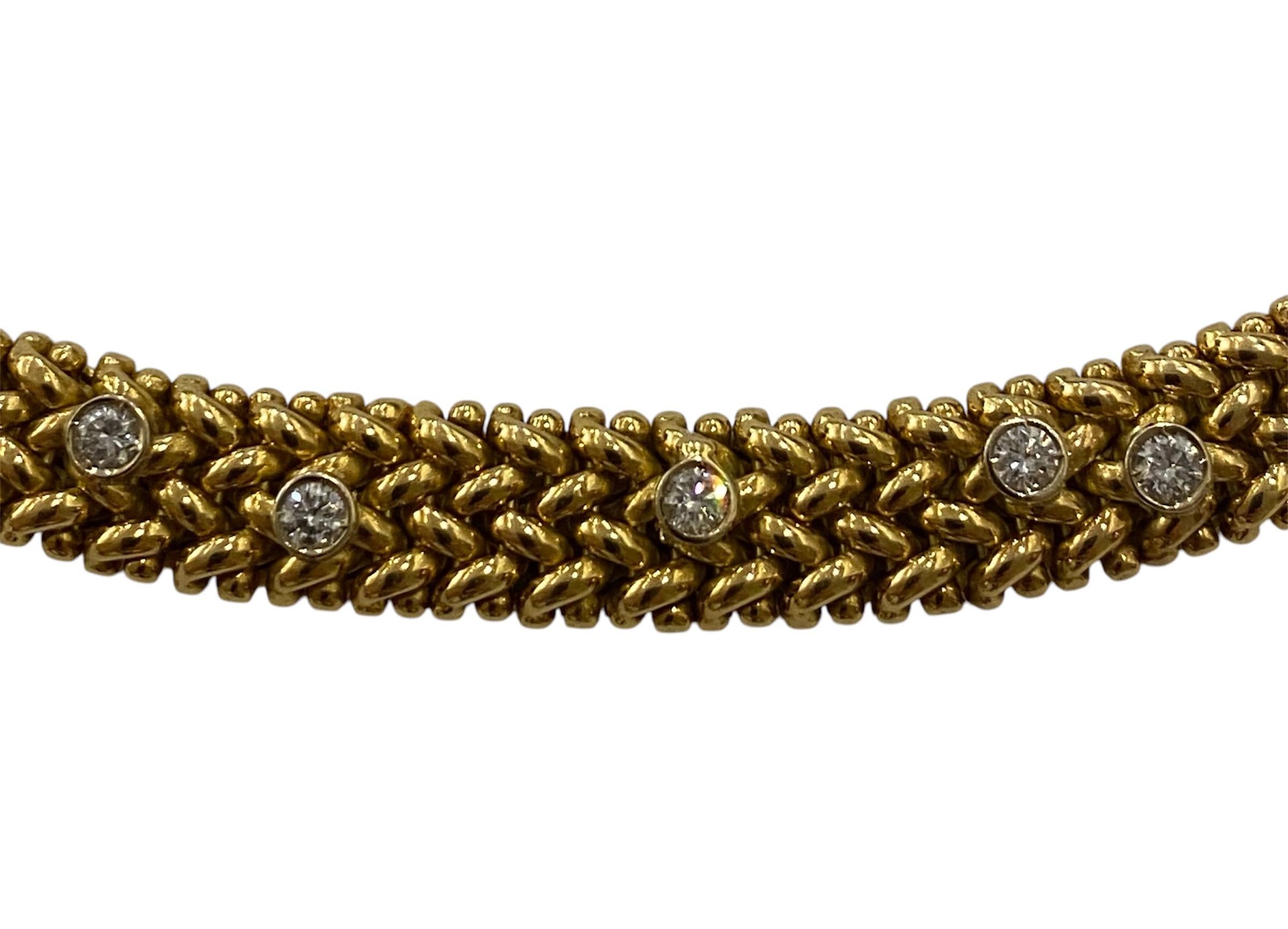 Contemporary Diamonds Gold Kropfband im Zustand „Hervorragend“ im Angebot in Lisboa, PT