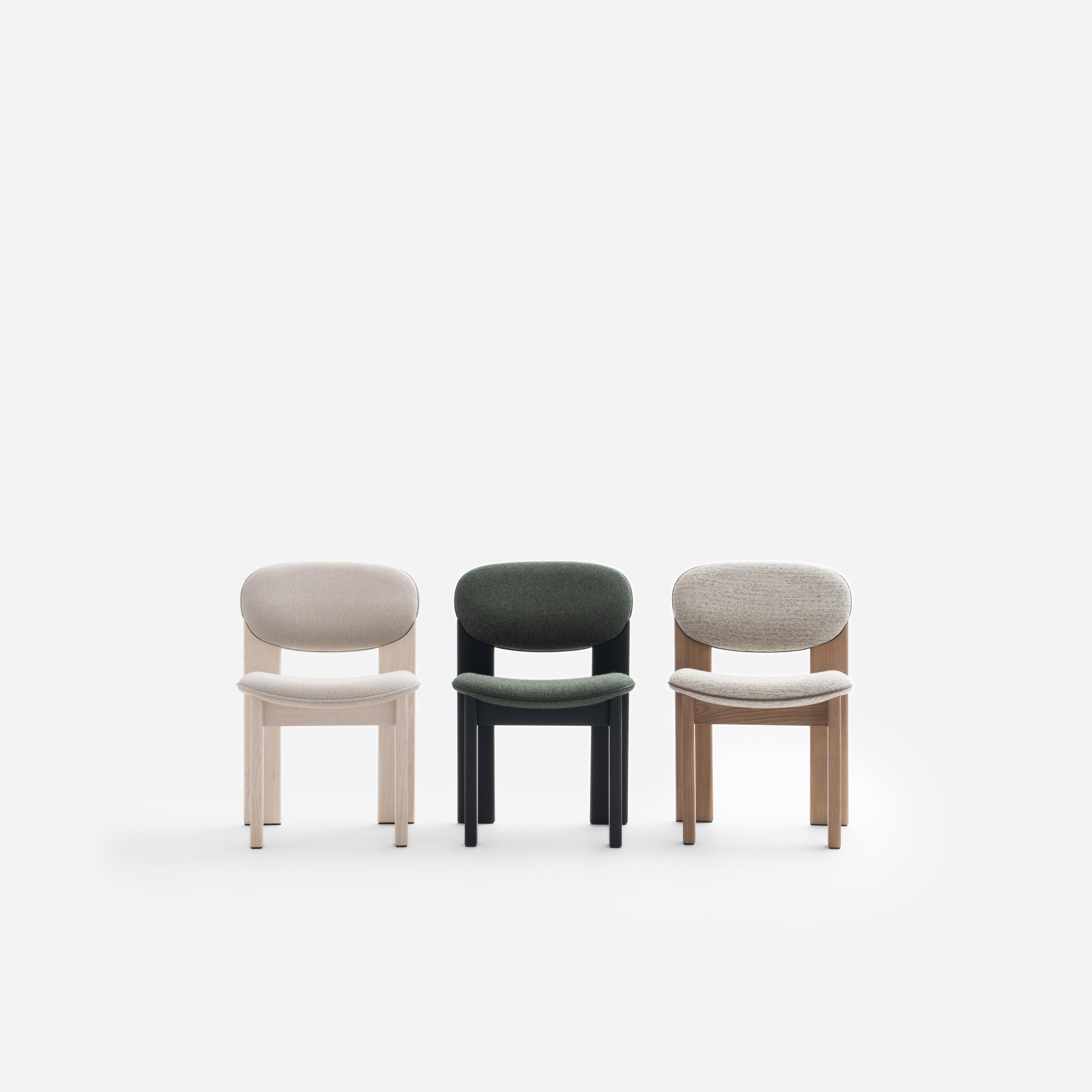 Contemporary Dining Chair 'Archipen' by Noom, Kvadrat Savanna For Sale 1