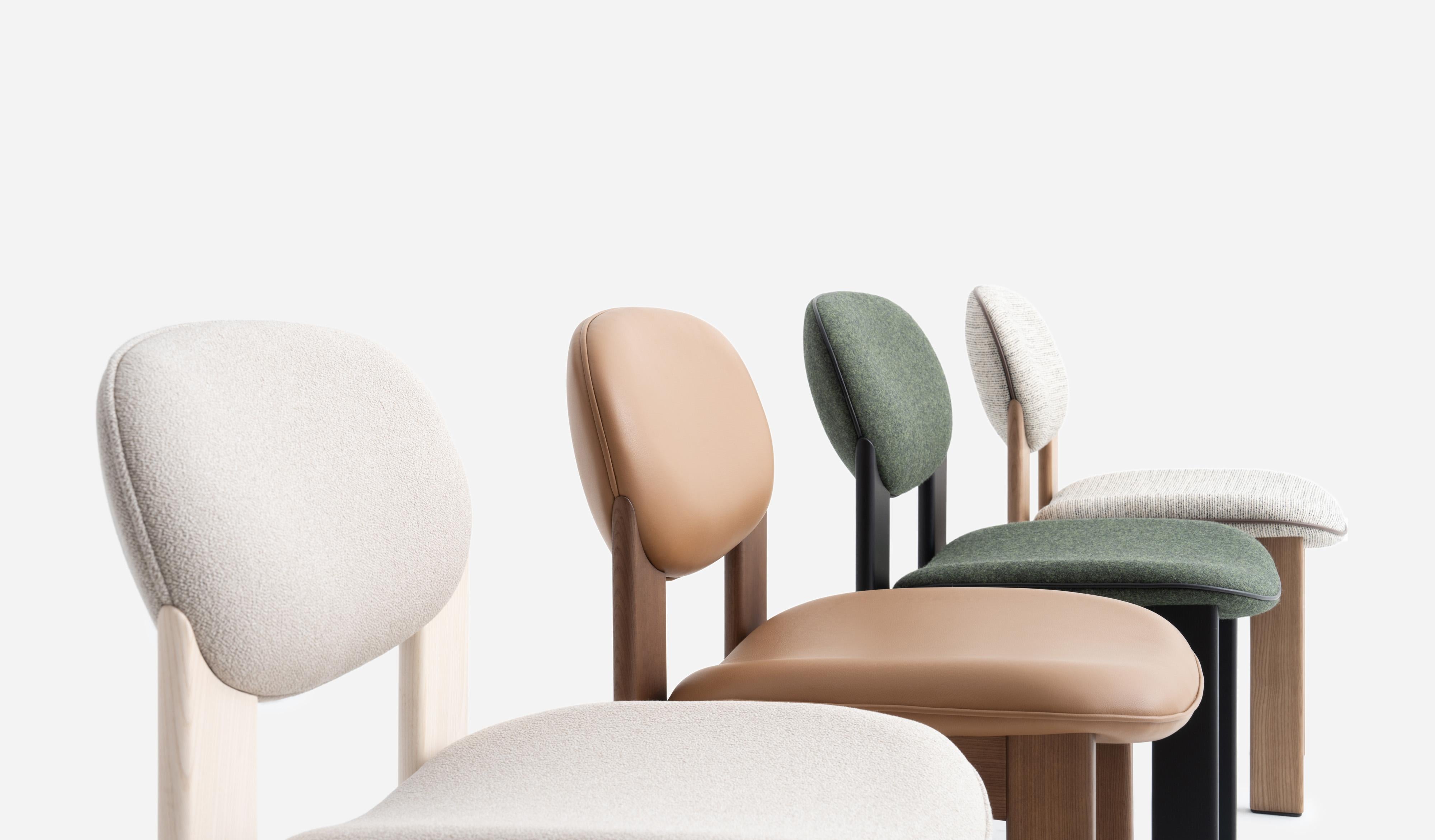 Contemporary Dining Chair 'Archipen' by Noom, Kvadrat Savanna, Light Brown Legs For Sale 5