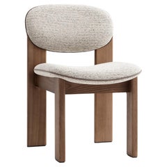Chaise de salle à manger contemporaine 'Archipen' par NOOM, Kvadrat Savanna, Light Brown Lights