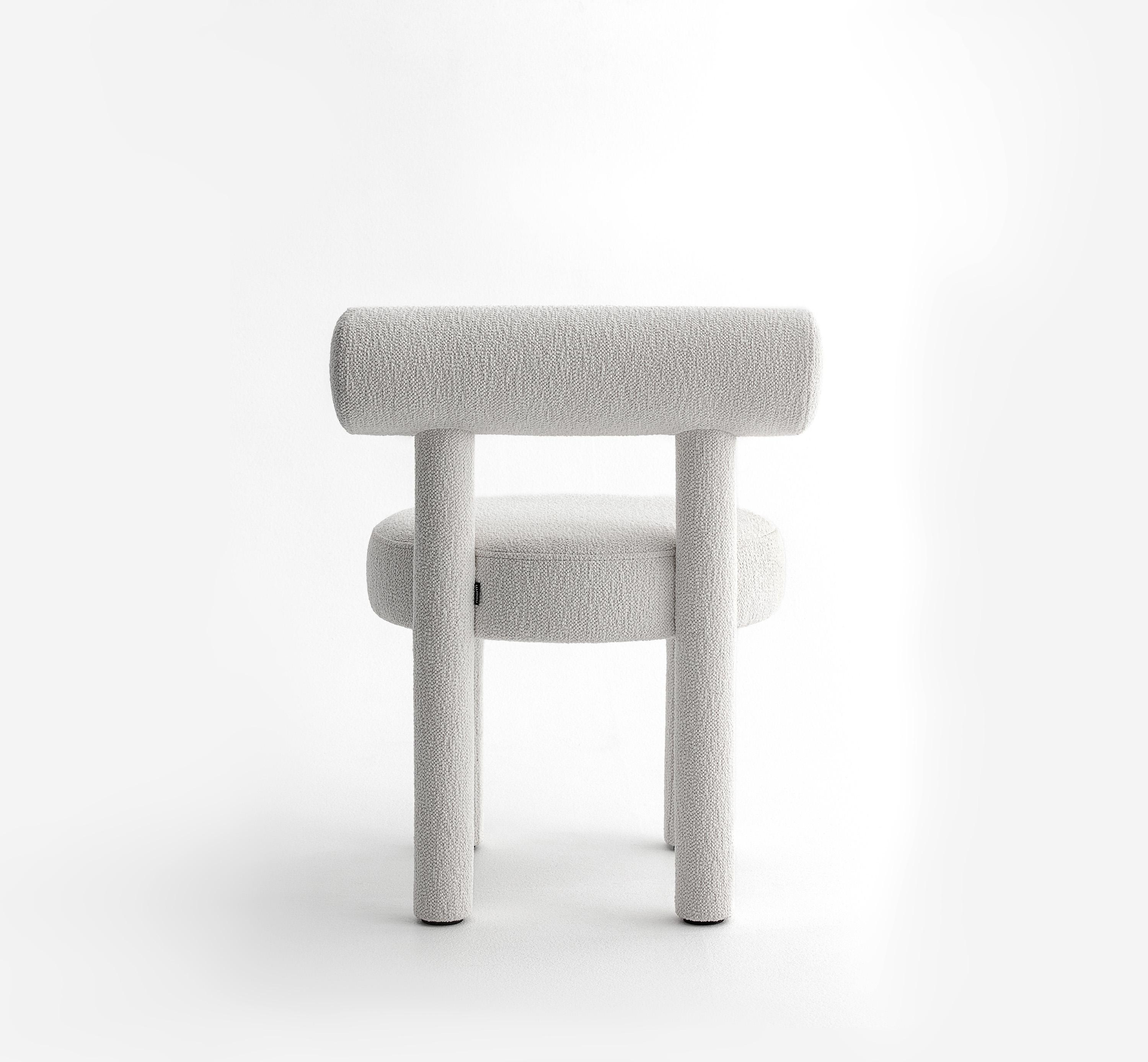 Contemporary Dining Chair 'Gropius CS1' by Noom, Barnum White Bouclé For Sale 4