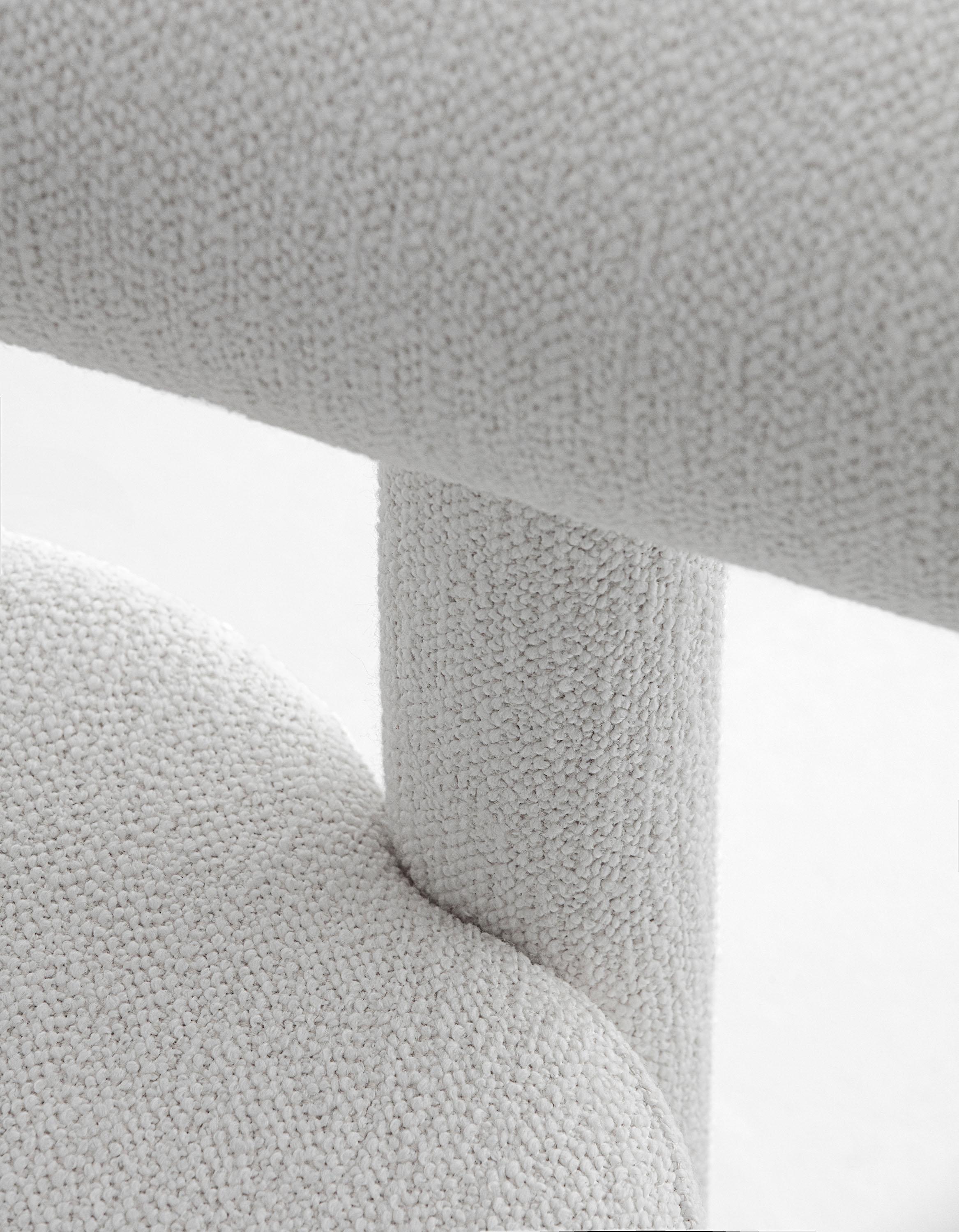 Contemporary Esszimmerstuhl 'Gropius CS1' von NOOM, Barnum Weiß Bouclé im Angebot 4
