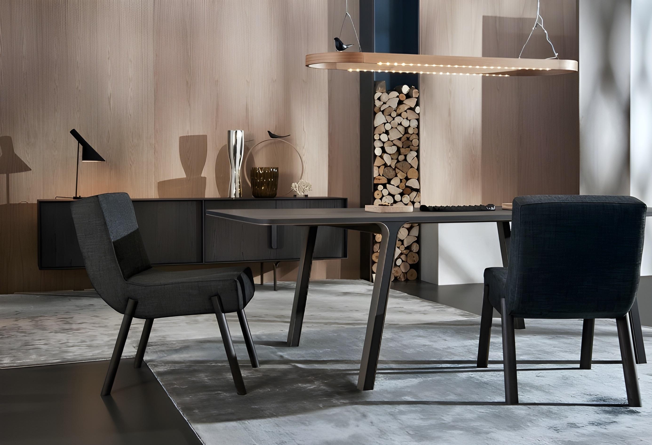 Zeitgenössischer Esszimmerstuhl aus dunkelgrauer Eiche (21. Jahrhundert und zeitgenössisch) im Angebot