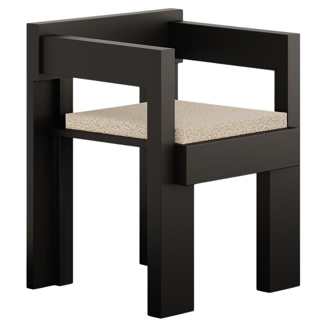 Brutalist Modern Dining Chair in Black Matte Lacquer Upholstery in White Bouclé For Sale