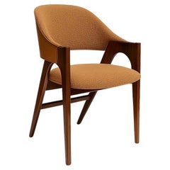 Contemporary Dining Chair In Wooly Boucle & Leather-Frame In Walnut Finish