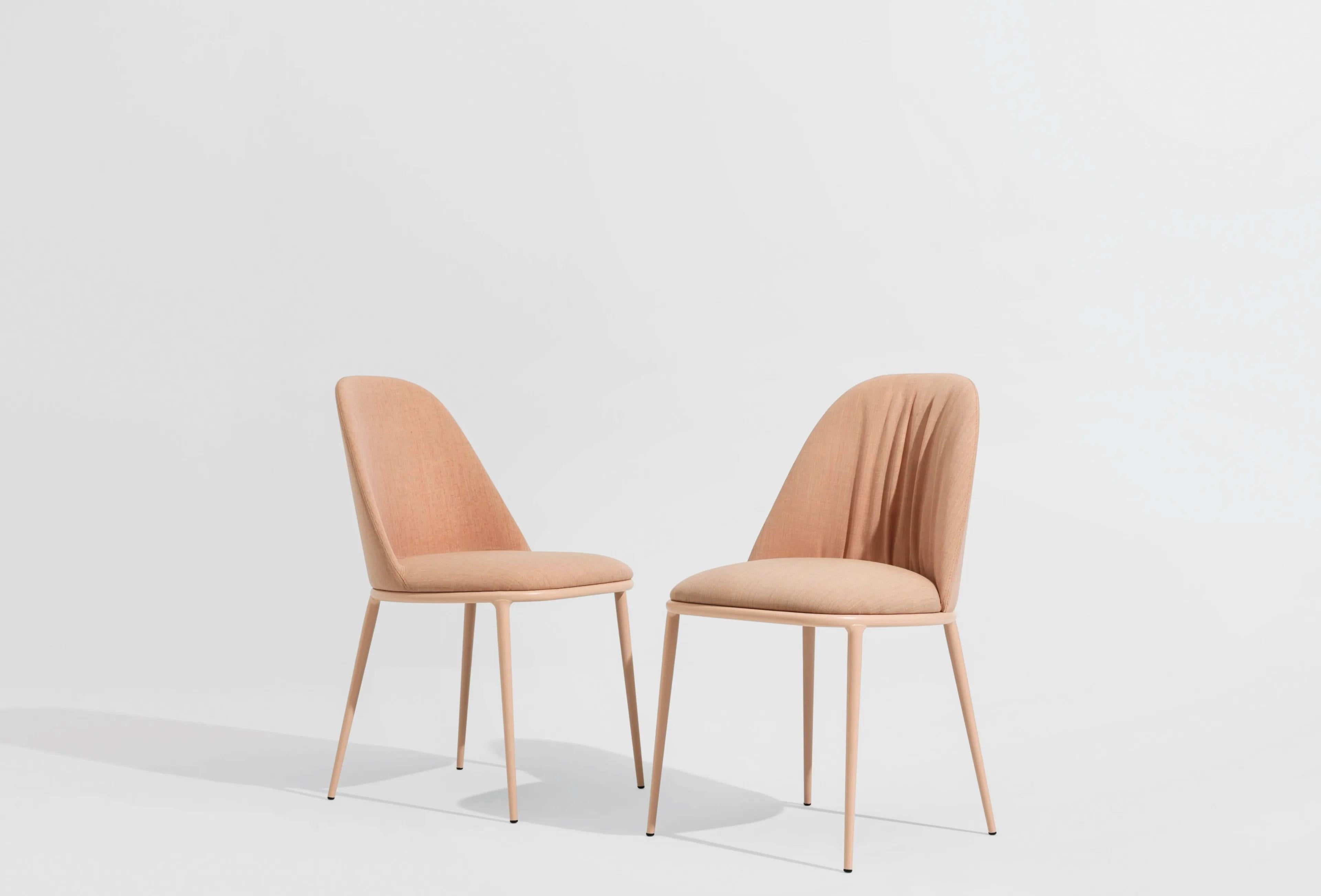 Contemporary Dining Chair mit Sitz und Rückenlehne aus Leder (Italienisch) im Angebot