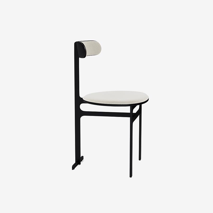 Contemporary Dining Chair 'Park Place' von Man of Parts, Sahco, Safire 007 (Organische Moderne) im Angebot