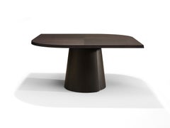 Table à manger contemporaine « Alter » de LINTELOO, 160 x 160, chêne ébène foncé