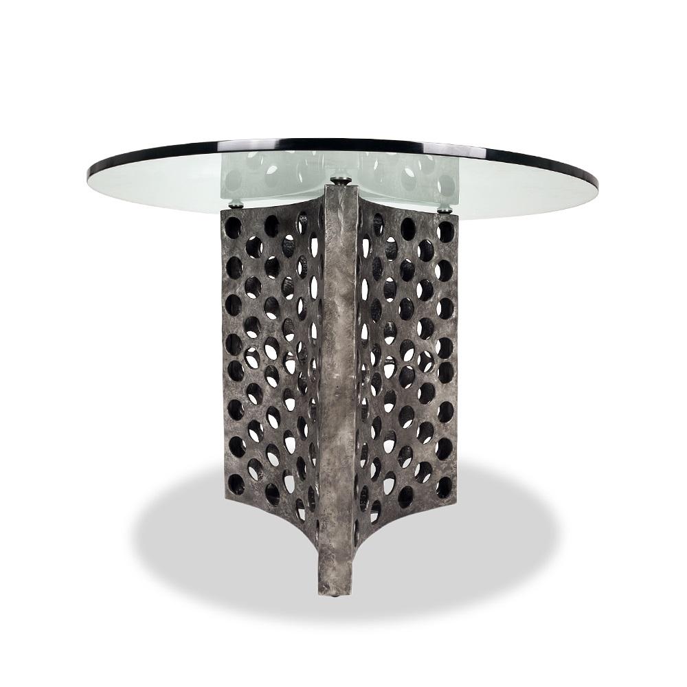Contemporary Dining Table mit Aluminiumgussfuß und Glasoberfläche (Hollywood Regency) im Angebot