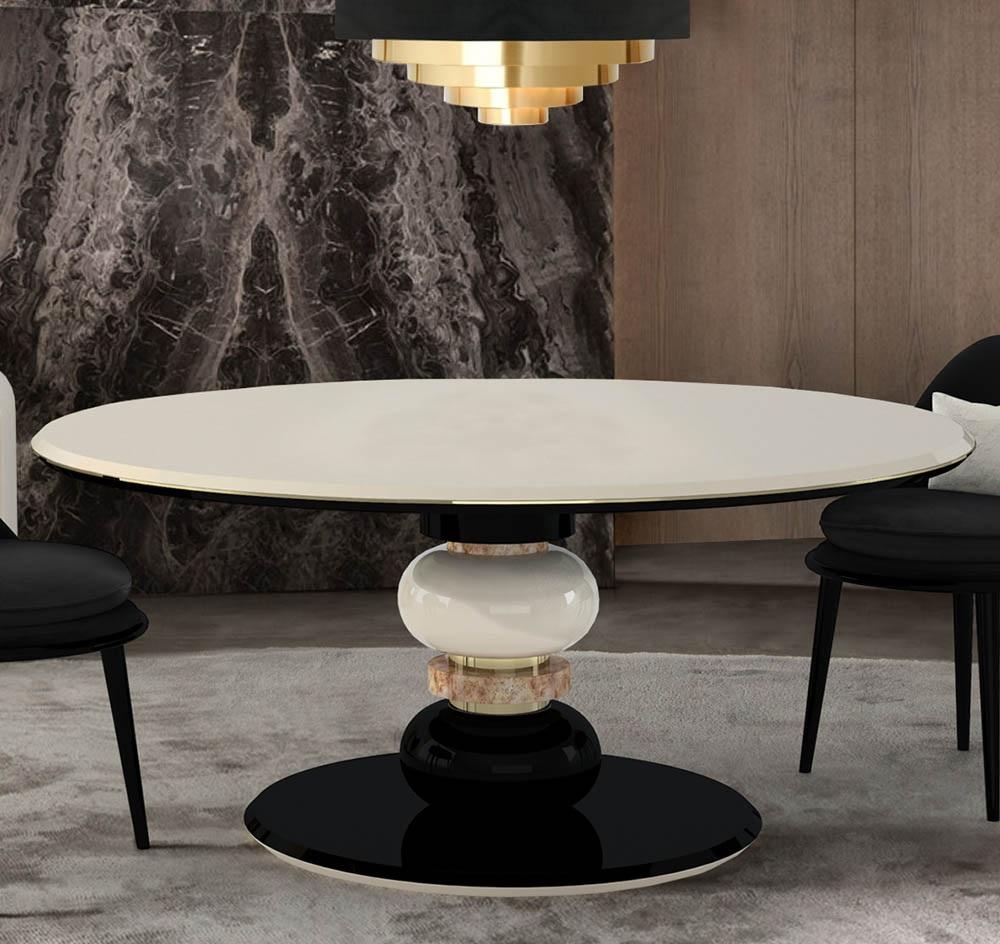 European Art Deco Style Dining Table in High Gloss French Lacquer For Sale