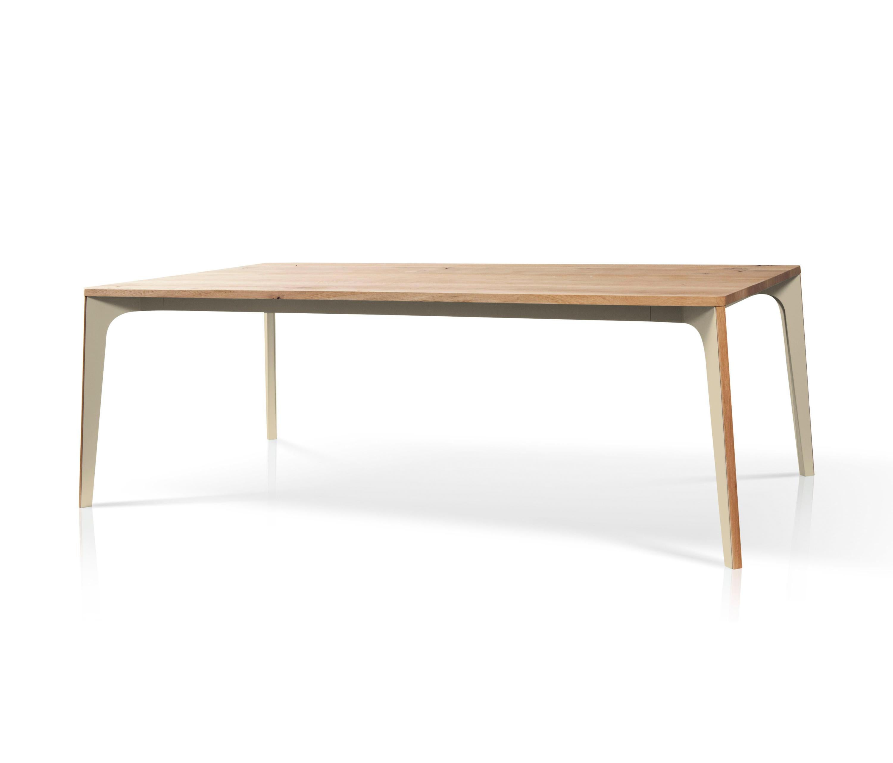 Contemporary Dining Table in Lacquered Metal and Oak For Sale 1