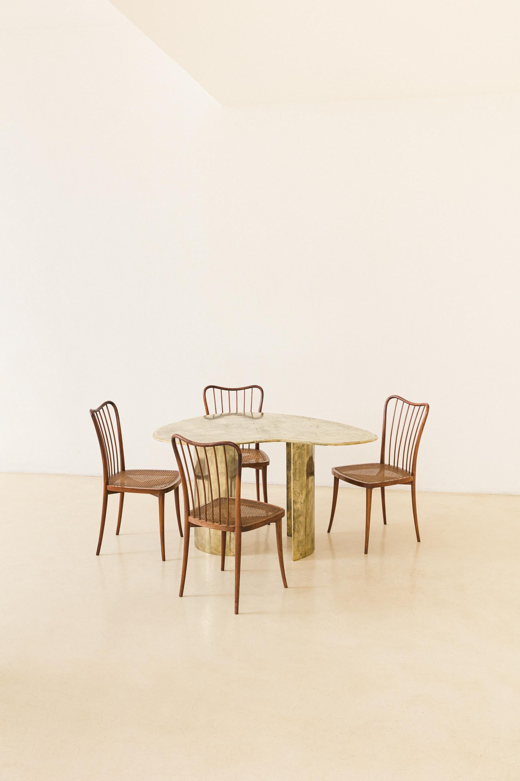 Contemporary Dining Table Morfa Nº 10 by Lucas Recchia, 2024 For Sale 4